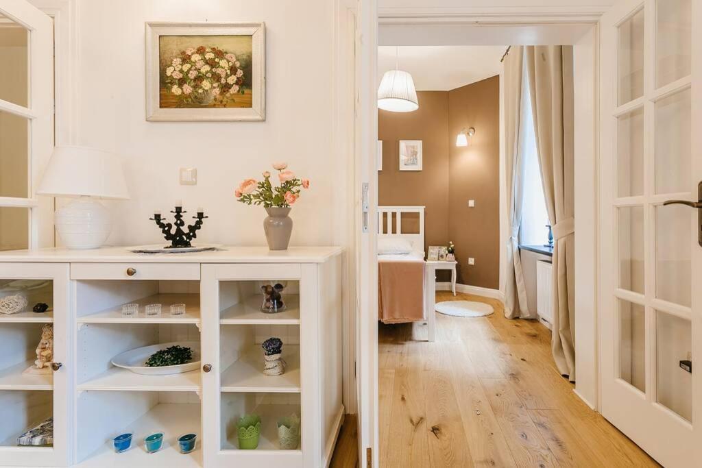 Old Town Apartment Delux Krakow Exterior photo
